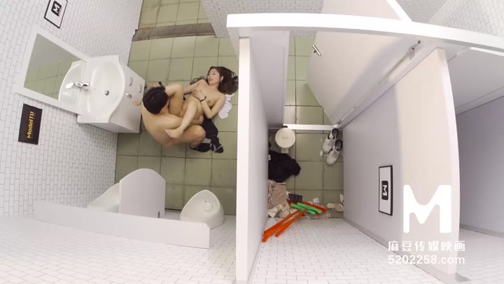 Abg Viral Terbaru SMA dipaksa wikwik oleh sang pacar di wc sekolah New Trending Top 2025 remaja wiwik